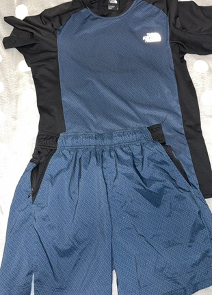 The north face setje, merk: The North Face, staat: Goed, maat: S, € 9,99, € 11,19 inclusief Kopersbescherming