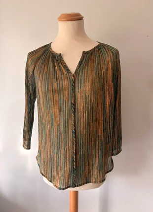 Haut brillant See U Soon - Taille M - Multicolore & col V, merk: See U Soon, staat: Heel goed, maat: M / 38 / 10, € 9,80, € 10,99 inclusief Kopersbescherming