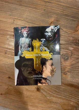 A complete guide to Special effects makeup, estado: Novo sem etiquetas, €7.50, €8.58 inclui Proteção do Comprador