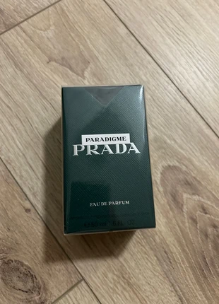 Parfum Prada, marque: Prada, état: Neuf avec étiquette, 60,00 €, 63,70 € Protection acheteurs incluse