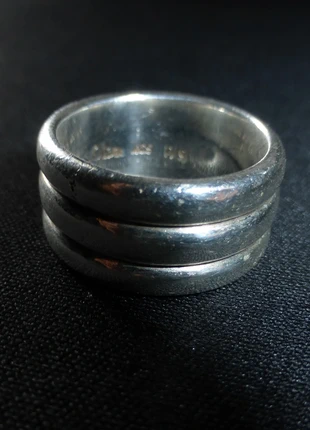 Silberring Massiv, Gr. 59 (US 8.7/-8; France: 19; GB: R), brand: s.Oliver, condizioni: Buone, taglia: 19 mm Ø / 21, €12.00, €13.30 include la Protezione acquisti