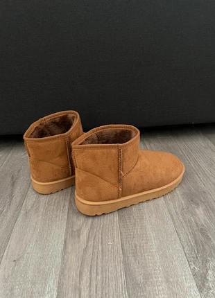 Chaussures hiver, merk: Shein, staat: Nieuw zonder prijskaartje, maat: 40, € 7,00, € 8,05 inclusief Kopersbescherming