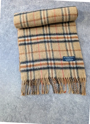 Écharpe Burberry beige/marron en laine d'agneau, marque: Burberry, état: Très bon état, 29,00 €, 31,15 € Protection acheteurs incluse