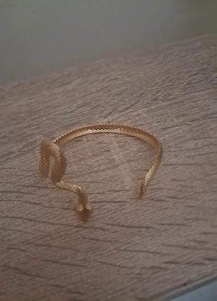 Pulsera de serpiente de acero inoxidable, brand: Local, condizioni: Nuovo con cartellino, €3.00, €3.85 include la Protezione acquisti