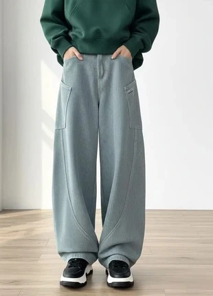 Vintage Jean Baggy Corduroy Rayé Gris Bleu Coupe Ultra Large Oversize, marque: Vintage Dressing, état: Très bon état, taille: M, 60,00 €, 63,70 € Protection acheteurs incluse