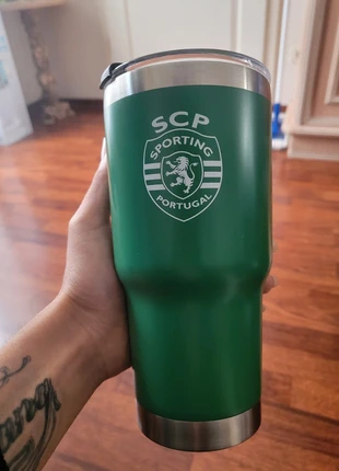 Vend thermos tasse du Sporting Clubs de Portugal, merk: Sporting, staat: Nieuw zonder prijskaartje, € 5,00, € 5,95 inclusief Kopersbescherming