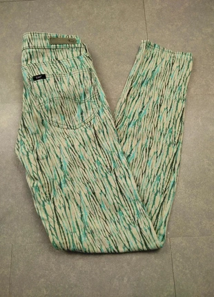 Pantalon jean denim lee motif léopard taille 34, brand: Vintage Dressing, condition: Very good, size: XS / 34 / 6, €10.00, €11.20 includes Buyer Protection Pro