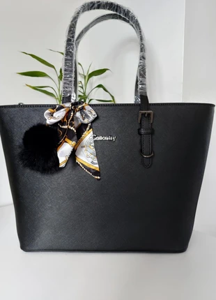 Sac pompon noeud, brand: Gallantry, condizioni: Nuovo con cartellino, €32.00, €34.30 include la Protezione acquisti