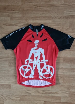 Wielershirt • Northwave • Maat L, marca: NORTHWAVE, estado: Muito bom, tamanho: L, €15.00, €16.45 inclui Proteção do Comprador