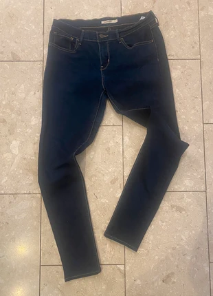 Jeans Levi's 710 Super Skinny - Bleu Foncé Taille 31, brand: Levi's, condition: Very good, size: M / 38 / 10, €28.00, €30.10 includes Buyer Protection