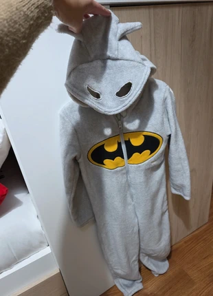 Pijama completo batman, marca: Batman, estado: Bom, tamanho: 7 anos / 122 cm, €7.50, €8.58 inclui Proteção do Comprador