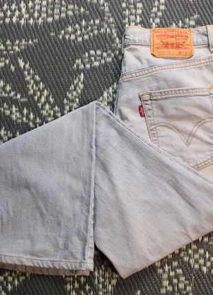 Pantalon / Jean / Levi's 525 Flare / W31 L32, marque: Levi's, état: Bon état, taille: M / 38 / 10, 21,00 €, 22,75 € Protection acheteurs (Pro) incluse