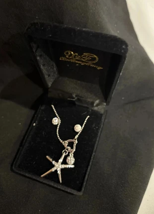 Collier élégant argenté avec pendentif strass Etoile de mer et Boucles d'oreilles, staat: Heel goed, € 6,00, € 7,00 inclusief Kopersbescherming