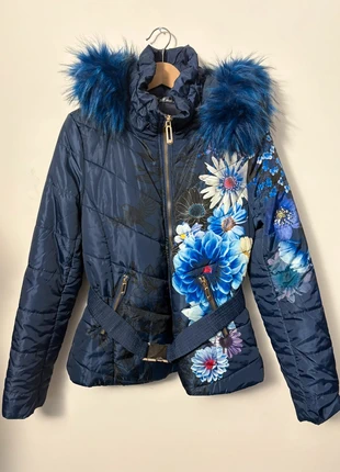 Doudoune matelassé Bleu imprimé fleuri 101 Idées Taille M/L, marca: 101 idees, estado: Muito bom, tamanho: M / 38 / 10, €20.00, €21.70 inclui Proteção do Comprador Pro