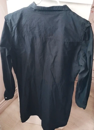 Chemise longue en coton, noire, de la marque Kiabi Taille 42, marque: Kiabi, état: Très bon état, taille: XL / 42 / 14, 7,00 €, 8,05 € Protection acheteurs incluse