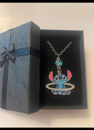 Collier stitch, marque: Disney, état: Très bon état, 9,00 €, 10,15 € Protection acheteurs (Pro) incluse