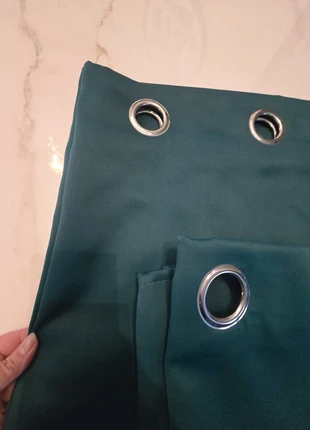 Rideau vert, état: Bon état, taille: Jusqu'à 149 cm, 8,00 €, 9,10 € Protection acheteurs incluse