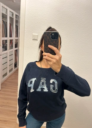 Dunkelblaues GAP Sweatshirt – Größe M – Neuwertig, brand: GAP, condizioni: Ottime, taglia: M / IT 42 / EU 38, €8.88, €10.02 include la Protezione acquisti