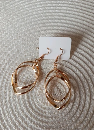 Joli boucle d'oreilles pendant géométrique neuves dorées, brand: Je ne sais quoi, condition: New with tags, €6.00, €7.00 includes Buyer Protection Pro