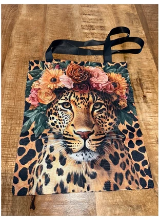 Sale Leopard shopper met bloemenprint, merk: Trend, staat: Nieuw met prijskaartje, € 7,50, € 8,58 inclusief Kopersbescherming