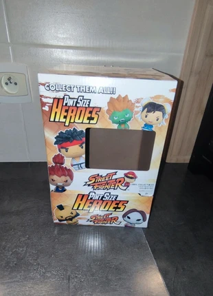 Boîte présentoir funko street fighter jeux vidéo Nintendo années 90 vintage, marque: Funko, état: Bon état, taille: Taille unique, 6,00 €, 7,00 € Protection acheteurs incluse
