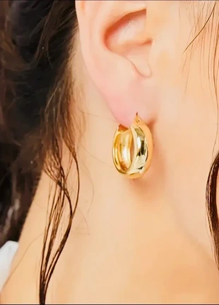 Boucles d’oreilles créoles en acier inoxydable 💛de 3,2cm, marke: Glamour, zustand: Neu, 4,99 €, 5,94 € inklusive Vinted-Käuferschutz