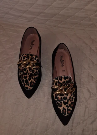 Mocassino nero e leopardato, brand: Miss Globo, condizioni: Nuovo senza cartellino, taglia: 38, €9.00, €10.15 include la Protezione acquisti