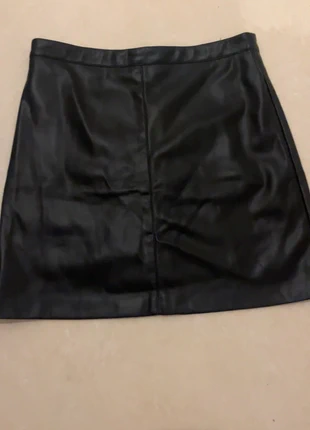 jupe en cuir taille s, brand: Sweewë, condizioni: Ottime, taglia: S / IT 40 / EU 36, €4.00, €4.90 include la Protezione acquisti