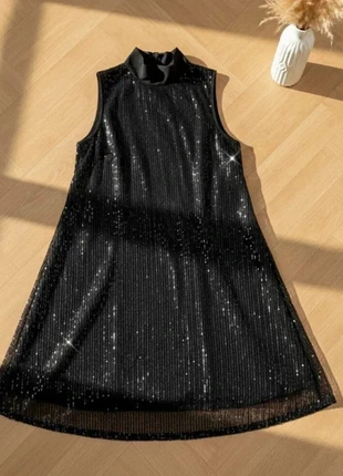 Robe Noël élégante à sequins - Col montant – Sans manches – Taille M –, marke: ÉclatMuse Paris, zustand: Sehr gut, größe: M, 49,90 €, 53,10 € inklusive Vinted-Käuferschutz