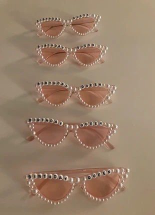 Lunettes anniversaire, marque: pas de marque, état: Neuf sans étiquette, 10,00 €, 11,20 € Protection acheteurs incluse