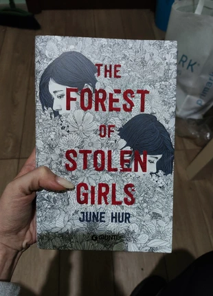 The forest of Stolen girls, estado: Nuevo sin etiquetas, 10,00 €, 11,20 € Protección al comprador incluida