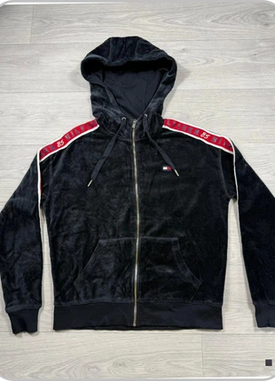Veste à capuche zippée noir velours – Taille XS – Bandes rouges épaules, brand: Tommy Hilfiger, condition: Very good, size: XS / 34 / 6, €17.50, €19.08 includes Buyer Protection Pro