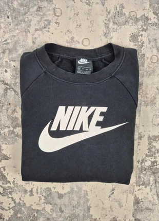 Pull crewneck Nike taille XS noir, marque: Nike, état: Très bon état, taille: XS, 12,00 €, 13,30 € Protection acheteurs incluse