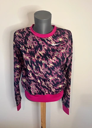 Haut Nike Running Dri-FIT XS respirant motifs rose/violet gris – sport running, brand: Nike, condizioni: Ottime, taglia: XS / IT 38 / EU 34, €22.71, €24.55 include la Protezione acquisti Pro