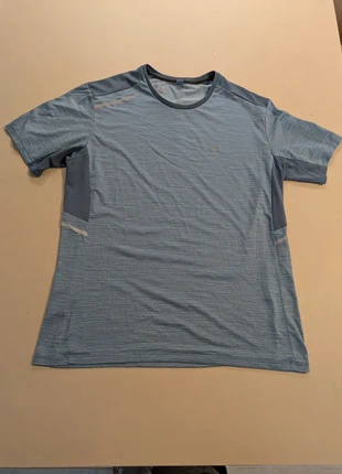 T-shirt "Decathlon" gris, taille L (H*412), brand: Decathlon, condition: Very good, size: L, €2.00, €2.80 includes Buyer Protection