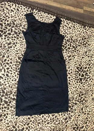 Robe Yessica classe, marque: Yessica, état: Très bon état, taille: M / 38 / 10, 5,00 €, 5,95 € Protection acheteurs incluse