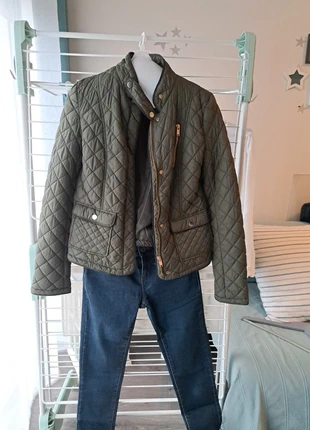 Veste matelassee kaki, marke: Women Only, zustand: Sehr gut, größe: M / 38 / 10, 10,00 €, 11,20 € inklusive Vinted-Käuferschutz