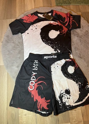 Ensemble de sport Cody Lundin, marca: Cody Lundin, estado: Nuevo con etiquetas, tamaño: L, 50,00 €, 53,20 € Protección al comprador incluida