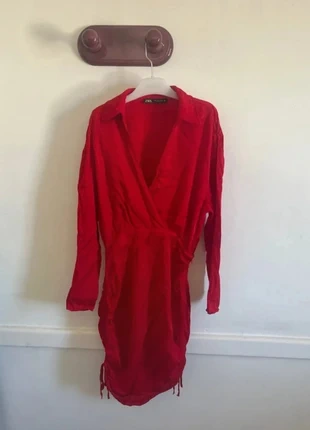 Robe rouge femme, marke: Zara, zustand: Sehr gut, größe: XS / 34 / 6, 12,00 €, 13,30 € inklusive Vinted-Käuferschutz