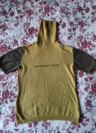 Vintage Trussardi Jeans top M, marque: Vintage Dressing, état: Très bon état, taille: M / 38 / 10, 18,00 €, 19,60 € Protection acheteurs incluse