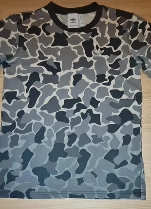 T-shirt camouflage Adidas taille S, marca: adidas, estado: Bom, tamanho: S, €2.07, €2.87 inclui Proteção do Comprador