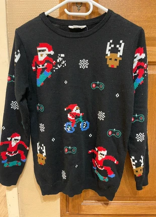 Black Christmas jumper, marque: Primark, état: Bon état, taille: 13 ans / 158 cm, 5,00 €, 5,95 € Protection acheteurs incluse