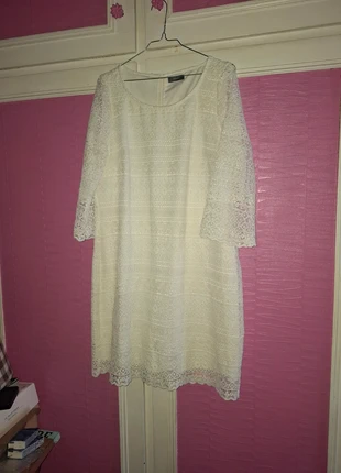 Robe blanche dentelle, marque: Yessica, état: Très bon état, taille: XL / 42 / 14, 10,00 €, 11,20 € Protection acheteurs incluse