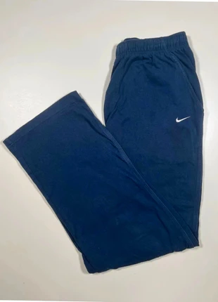 Track pant Nike vintage bleu marine pantalon baggy | L, brand: Nike, condition: Very good, size: L, €40.00, €42.70 includes Buyer Protection Pro