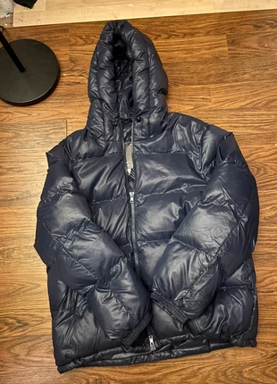 Gloednieuwe Patta pufferjacket, merk: Patta, staat: Nieuw met prijskaartje, maat: L, € 250,00, € 263,20 inclusief Kopersbescherming