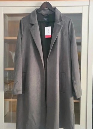 Manteau en daim gris/Abrigo gris tipo ante, marca: Lefties, estado: Nuevo con etiquetas, tamaño: L / 40 / 12, 29,95 €, 32,15 € Protección al comprador incluida