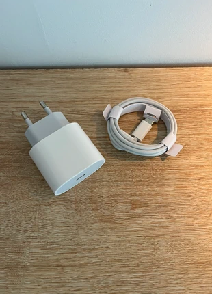 Chargeur USB-C – Charge Rapide iphone, marque: Generic, état: Neuf sans étiquette, 8,50 €, 9,63 € Protection acheteurs (Pro) incluse