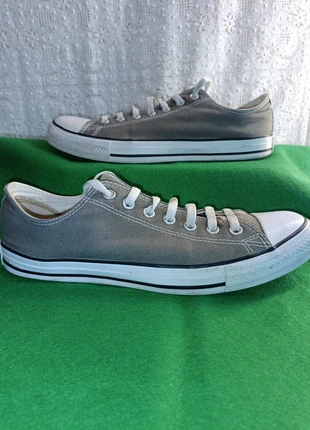 Superbes Converse basses grises Pointure 44 – en excellent état, brand: Converse, condizioni: Ottime, taglia: 44, €10.00, €11.20 include la Protezione acquisti