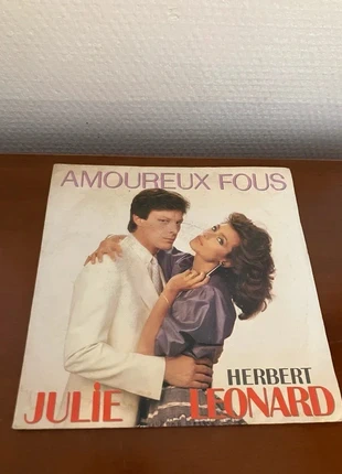 Vinyle 45T "Amoureux Fous" de Julie & Herbert Léonard, état: Satisfaisant, 5,50 €, 6,48 € Protection acheteurs incluse