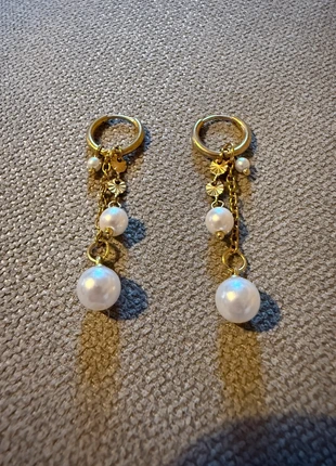 Boucles d’oreilles acier inoxydable perles blanches dorées, marque: Vintage Chic, état: Neuf sans étiquette, 4,00 €, 4,90 € Protection acheteurs incluse